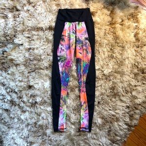 Mika Yoga Wear Legging XS/S Limited Edition Print